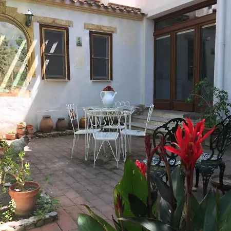 B&B Serra Iun E6769 3*