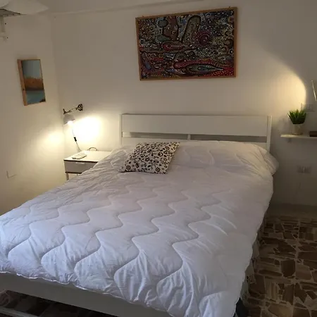 Serra Iun E6769 Bed & Breakfast